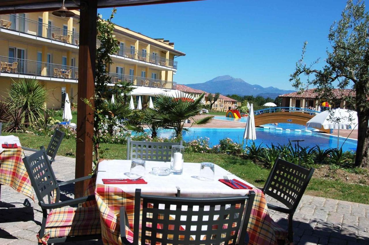 Camping Bella Italia In Peschiera Del Garda - Gardasee 아파트 외부 사진