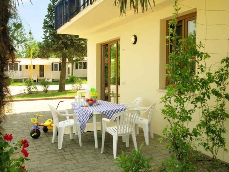 Camping Bella Italia In Peschiera Del Garda - Gardasee 아파트 외부 사진