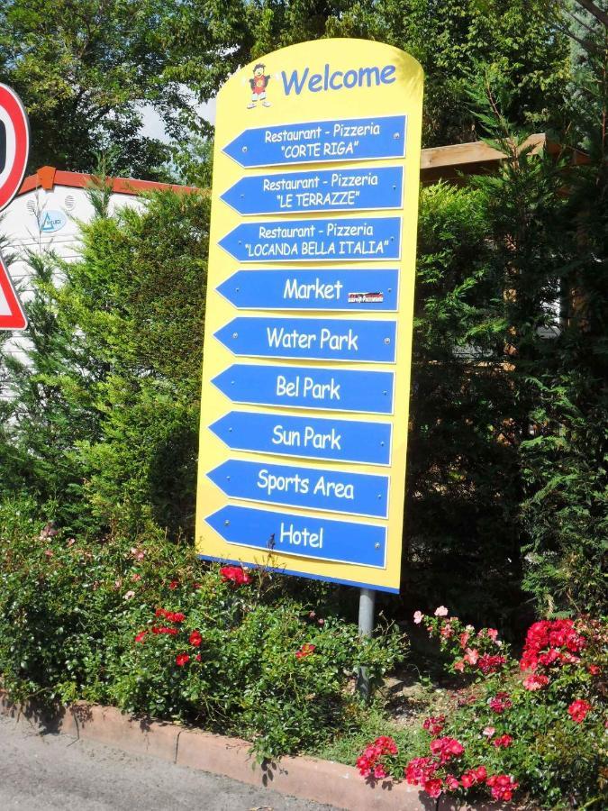 Camping Bella Italia In Peschiera Del Garda - Gardasee 아파트 외부 사진